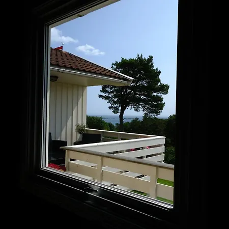 Hus Med Havutsikt Og Stor Terrasse 别墅 *